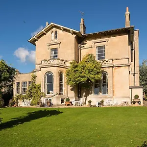 https://apsley-house-hotel.tophotelsbath.com